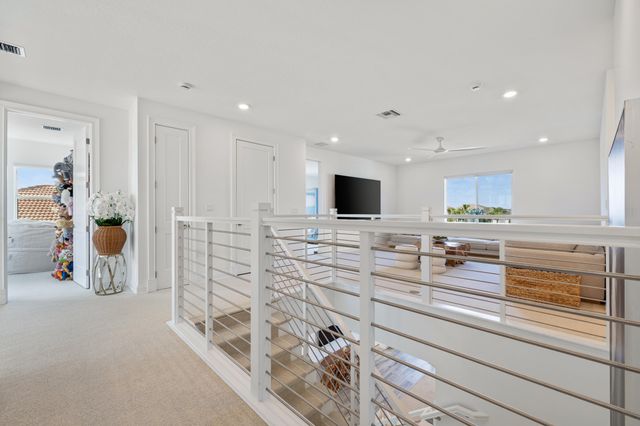 12143 Waterstone Circle, Palm Beach Gardens, FL 33412