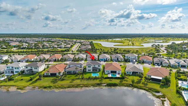 12143 Waterstone Circle, Palm Beach Gardens, FL 33412