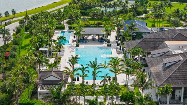 12143 Waterstone Circle, Palm Beach Gardens, FL 33412
