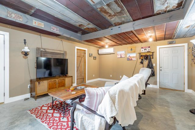 1822 Cherokee Valley Road, Ringgold, GA 30736