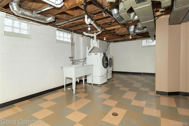 515 Potter Avenue, Royal Oak, MI 48067