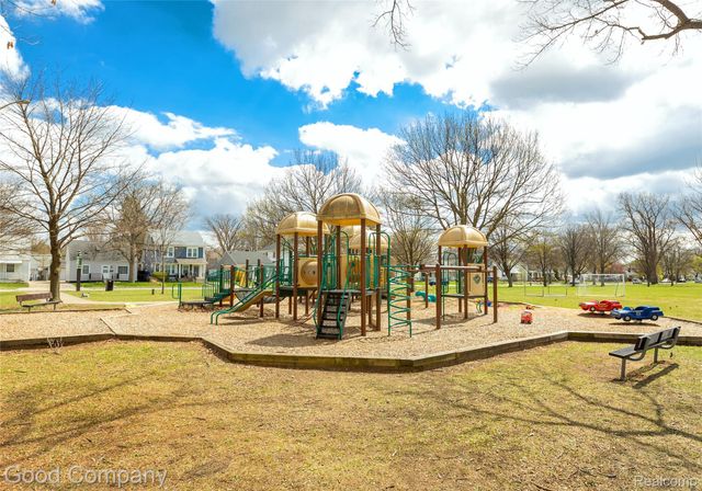 515 Potter Avenue, Royal Oak, MI 48067