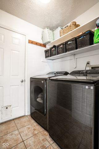 6628 Sundown Drive S, Indianapolis, IN 46254