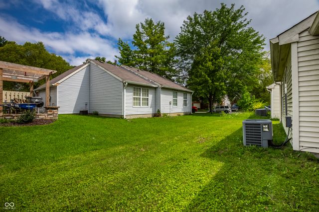 6628 Sundown Drive S, Indianapolis, IN 46254