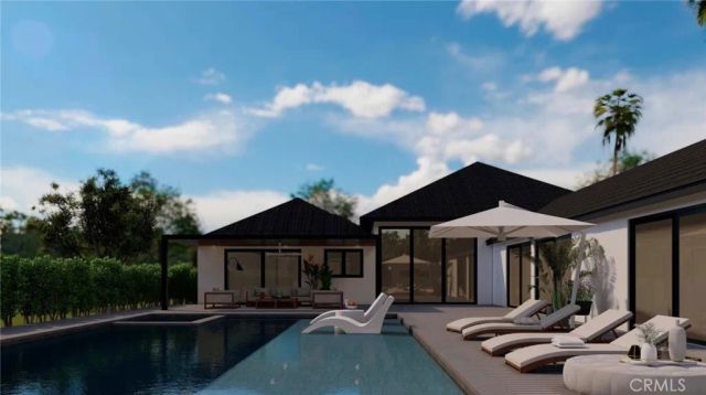 23227 Burbank Boulevard, Woodland Hills, CA 91367