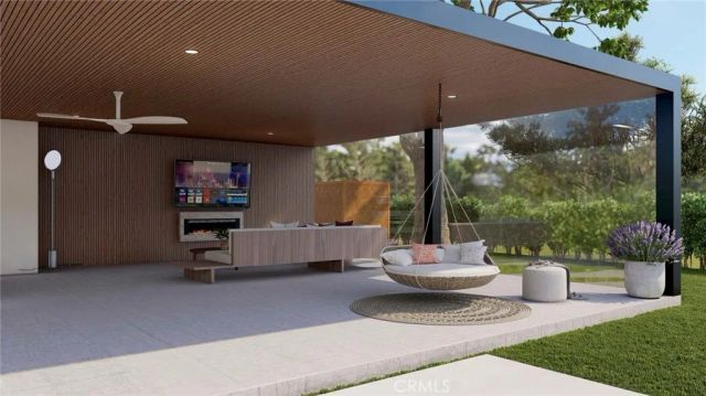 23227 Burbank Boulevard, Woodland Hills, CA 91367