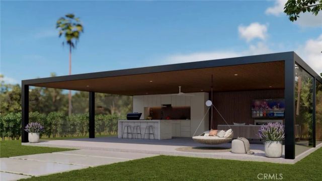 23227 Burbank Boulevard, Woodland Hills, CA 91367