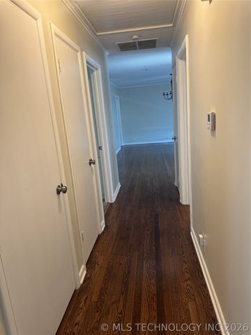 202 N Moccasin Place, Sapulpa, OK 74066