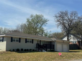 202 N Moccasin Place, Sapulpa, OK 74066
