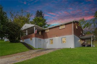 3330 Overland Dr, Irwin, PA 15642