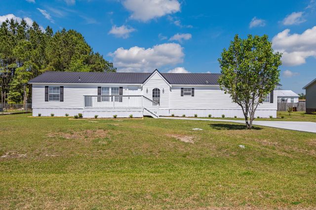 1104 Merrimac Dr., Conway, SC 29527