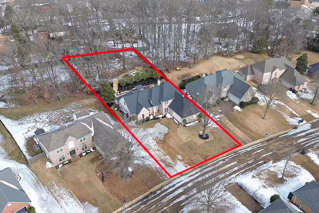 9694 LEEWARD SLOPES DR, Lakeland, TN 38002