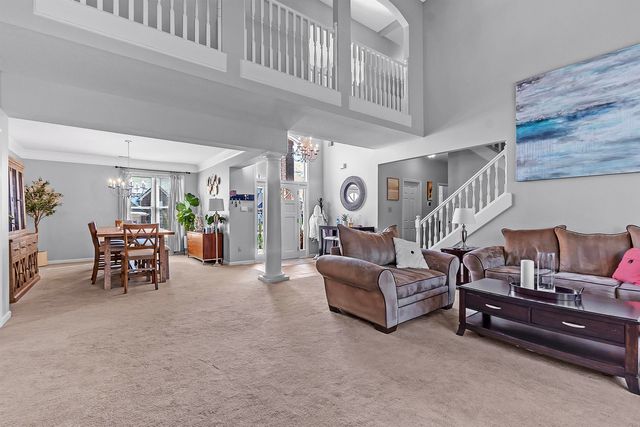 9694 LEEWARD SLOPES DR, Lakeland, TN 38002