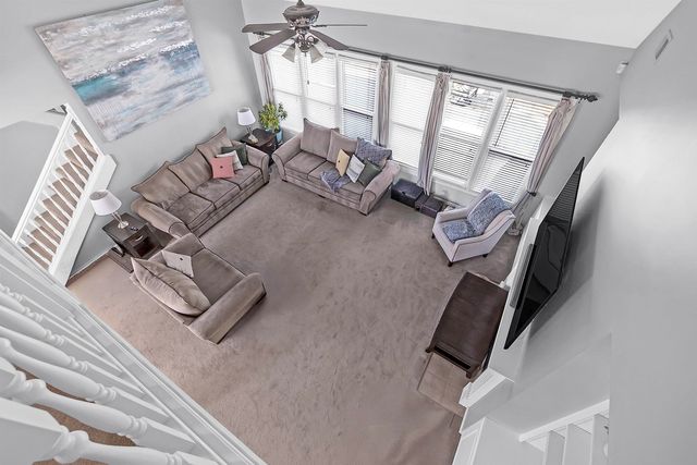 9694 LEEWARD SLOPES DR, Lakeland, TN 38002