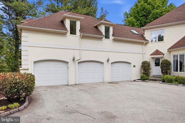 111 FAIRVIEW RD, Penn Valley, PA 19072
