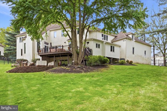 111 FAIRVIEW RD, Penn Valley, PA 19072