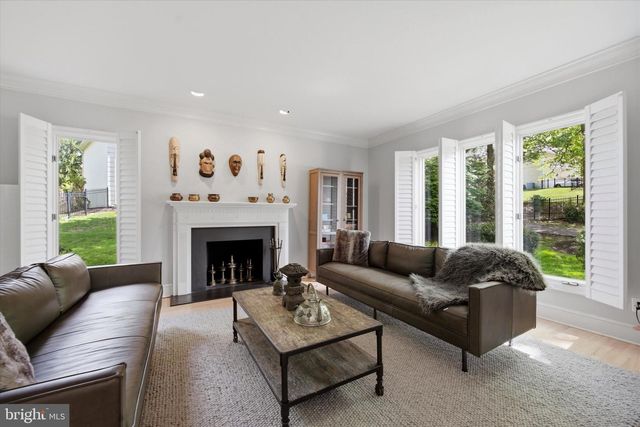 111 FAIRVIEW RD, Penn Valley, PA 19072