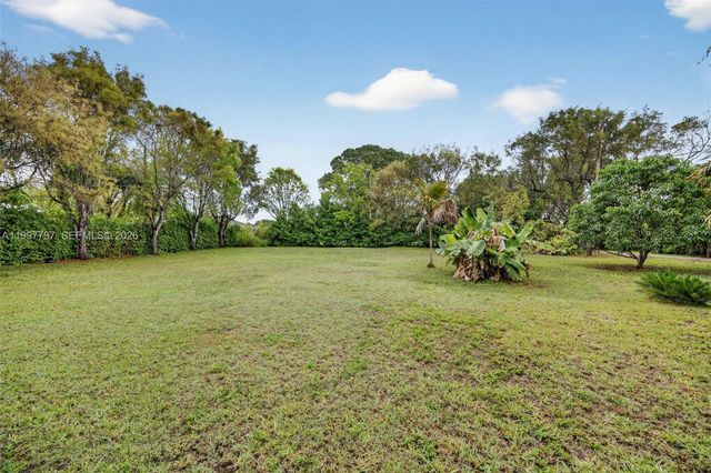 19745 SW 244th Street, Homestead, FL 33031