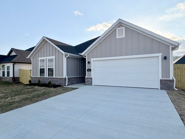 416 S Calico Avenue, Fayetteville, AR 72704
