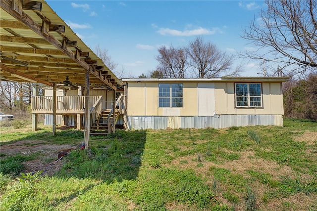 20695 Burgess Lane, Summers, AR 72769