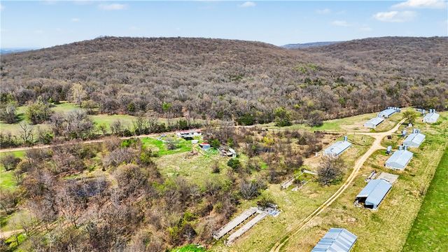 20695 Burgess Lane, Summers, AR 72769