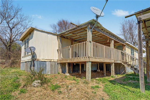 20695 Burgess Lane, Summers, AR 72769