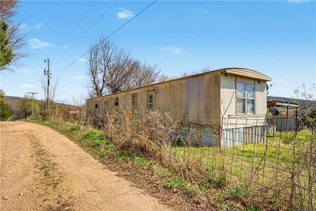 20695 Burgess Lane, Summers, AR 72769