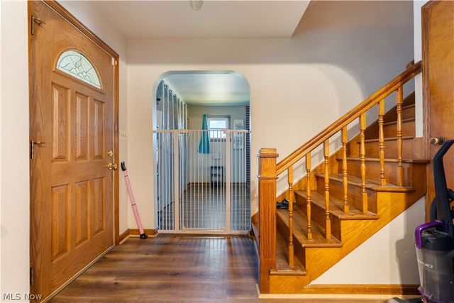 267 26th Street NW, Barberton, OH 44203