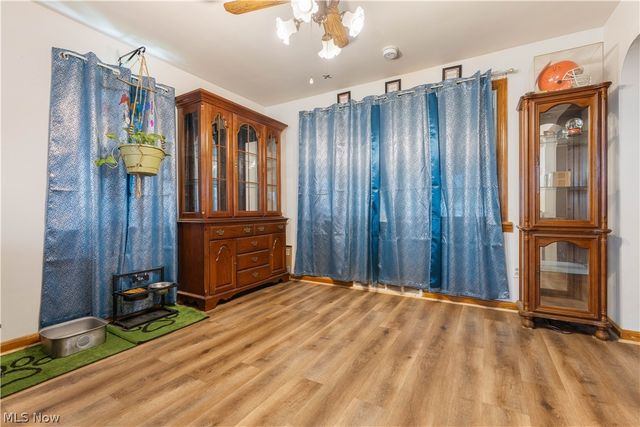 267 26th Street NW, Barberton, OH 44203