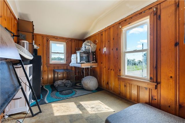 267 26th Street NW, Barberton, OH 44203