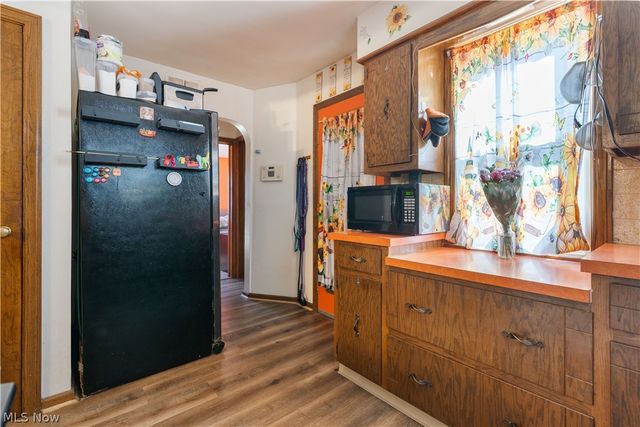 267 26th Street NW, Barberton, OH 44203