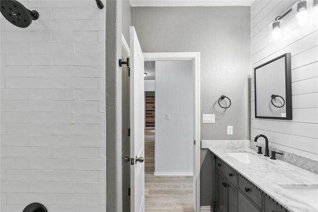 4708 Mont Blanc DR, Bee Cave, TX 78738