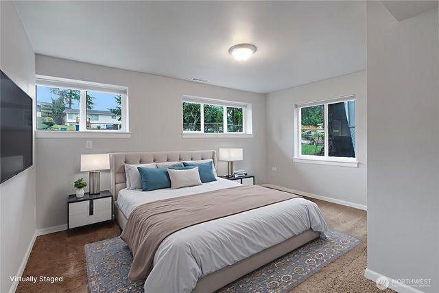 30331 9th Avenue S, Federal Way, WA 98003