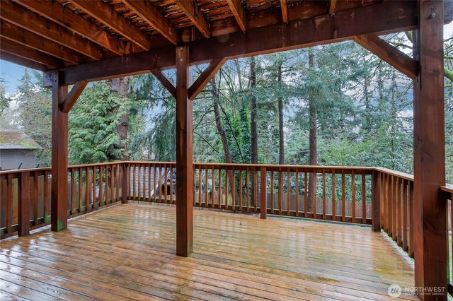 30331 9th Avenue S, Federal Way, WA 98003