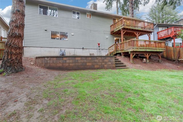 30331 9th Avenue S, Federal Way, WA 98003