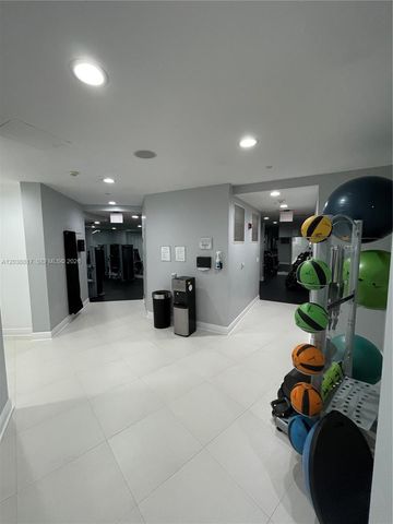 1250 S Miami Ave 1410, Miami, FL 33130