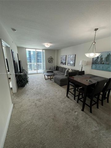1250 S Miami Ave 1410, Miami, FL 33130