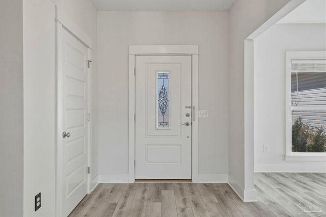 1640 Quartz Ave, Cantonment, FL 32533