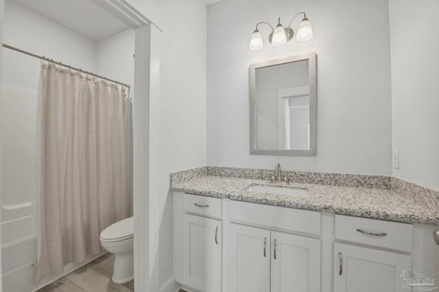 1640 Quartz Ave, Cantonment, FL 32533