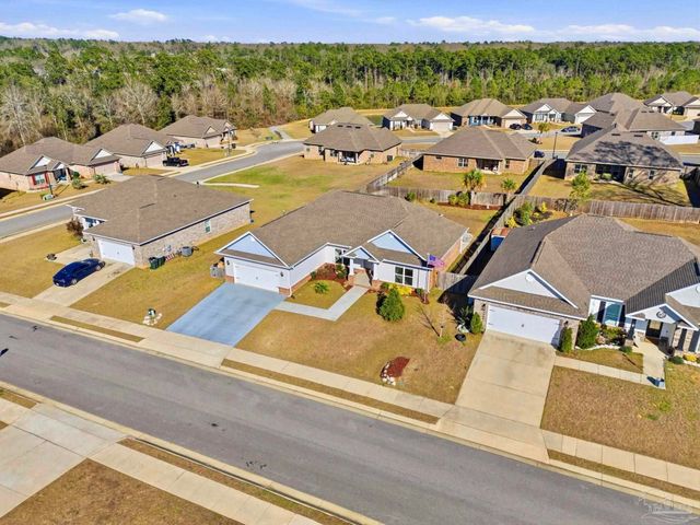 1640 Quartz Ave, Cantonment, FL 32533