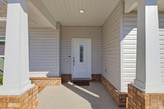 1640 Quartz Ave, Cantonment, FL 32533