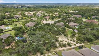 179 Shawnee TRL, Dripping Springs, TX 78620