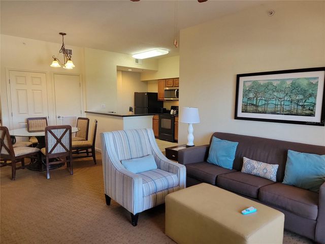 8101 RESORT VILLAGE DRIVE 31212, Orlando, FL 32821