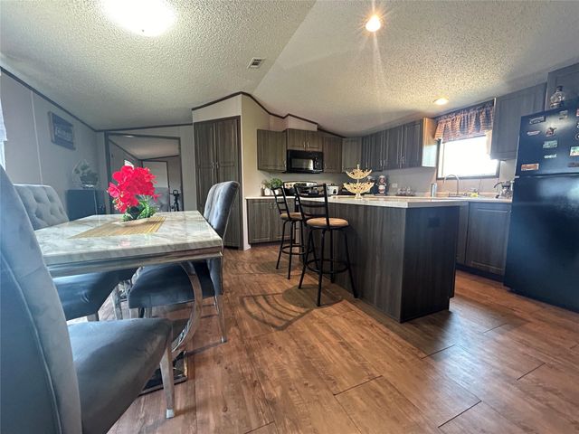 348 Road 5604, Cleveland, TX 77327