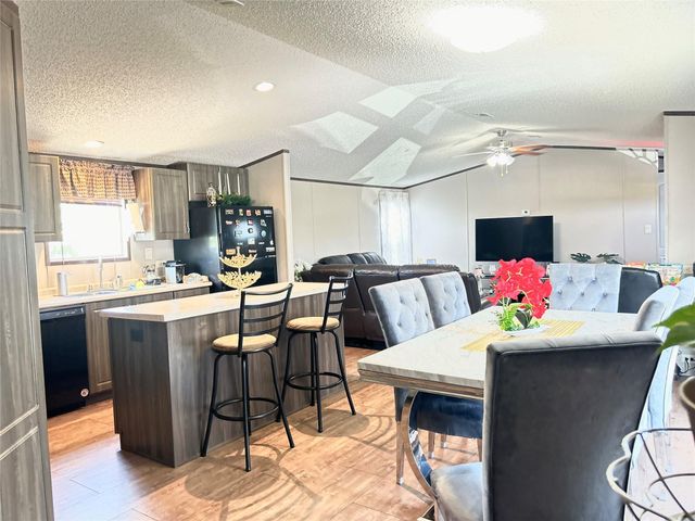 348 Road 5604, Cleveland, TX 77327