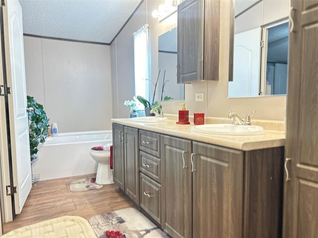 348 Road 5604, Cleveland, TX 77327