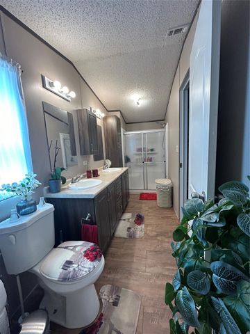 348 Road 5604, Cleveland, TX 77327