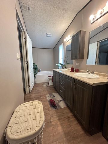 348 Road 5604, Cleveland, TX 77327