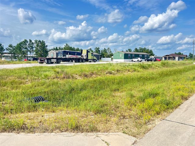 348 Road 5604, Cleveland, TX 77327