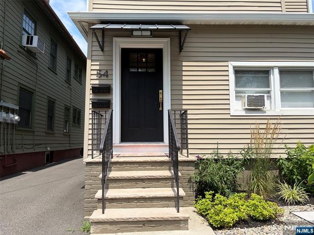 54 Label Street 2, Montclair, NJ 07042